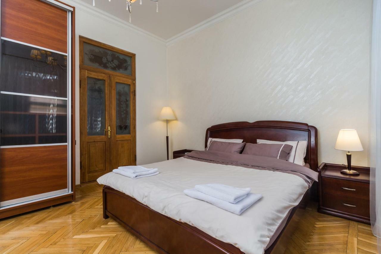 Apartamenty na Sofievskoy Oldenburg Bagian luar foto